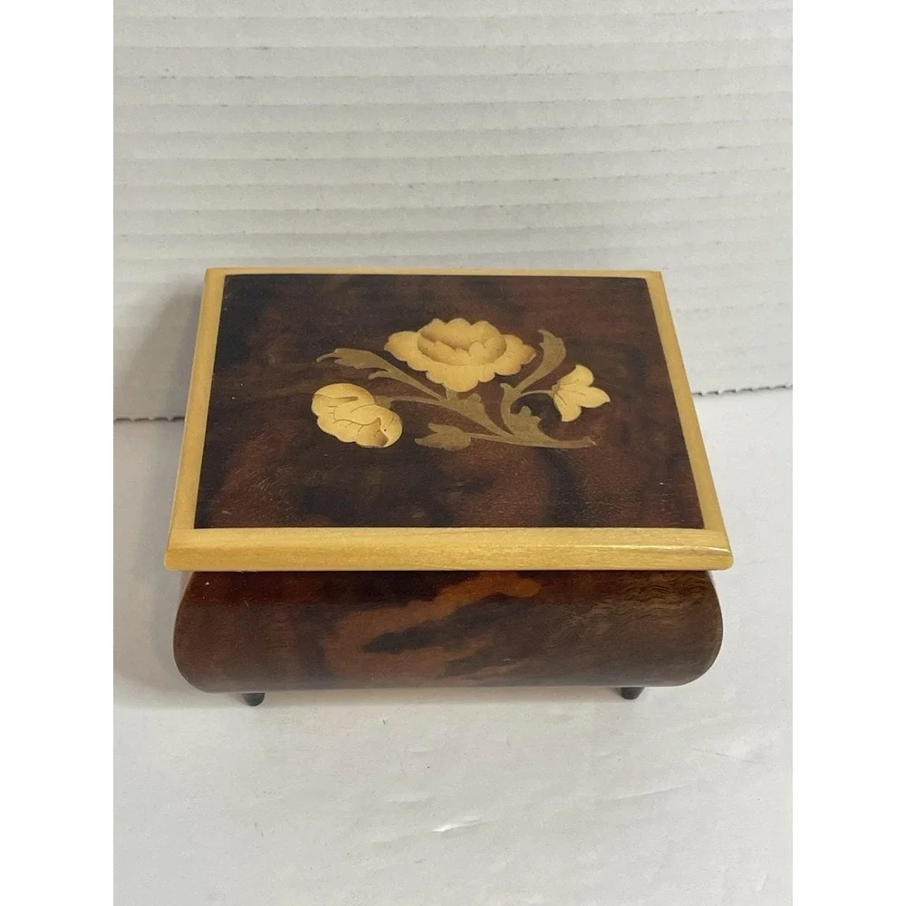 Music Box Inlaid Wood Jewelry Floral Flowers Italian Trinket Italy Romeo Julliet